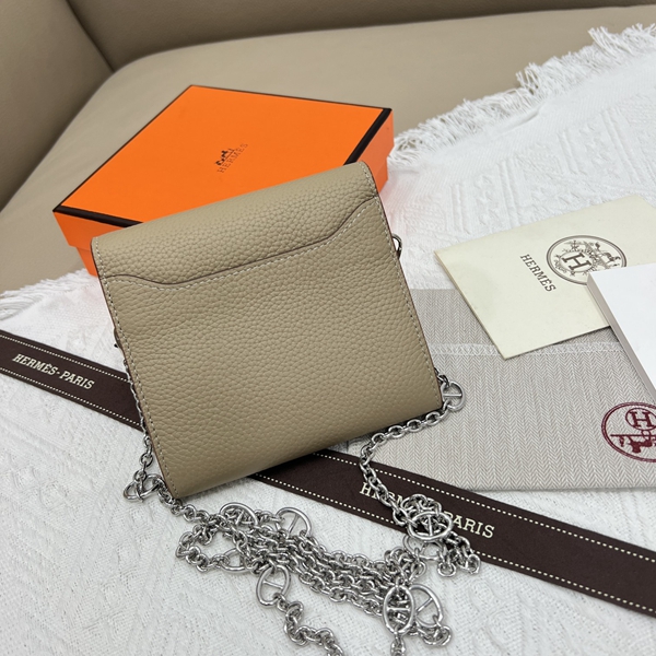 エルメス財布コピー背面デザイン